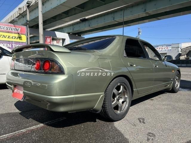 Nissan Skyline 1993 thumbnail 2
