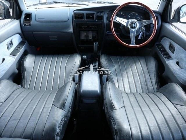 Toyota Hilux Surf 1996 thumbnail 3