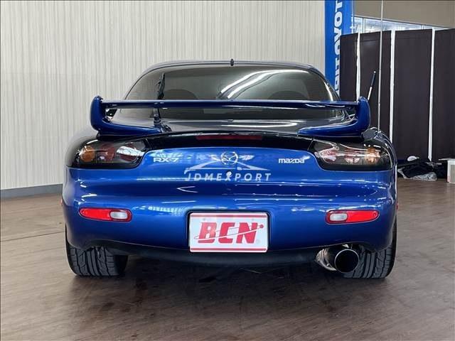 Mazda RX-7 2001 thumbnail 6