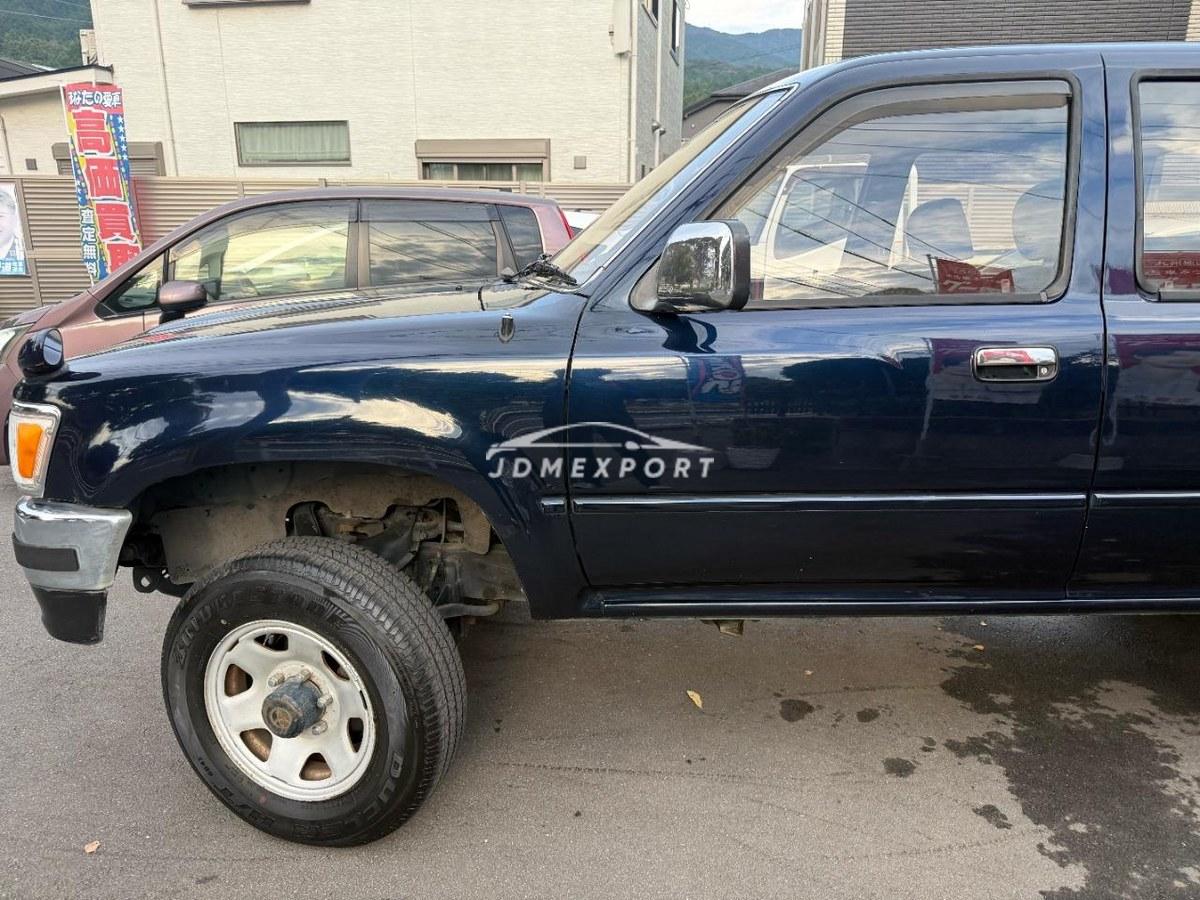 Toyota Hilux Pick Up 1997 thumbnail 17