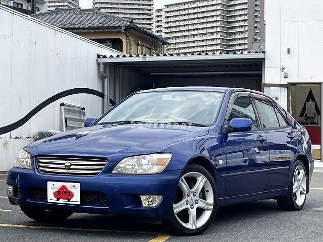 1999 Toyota Altezza 2WD GF-GXE10