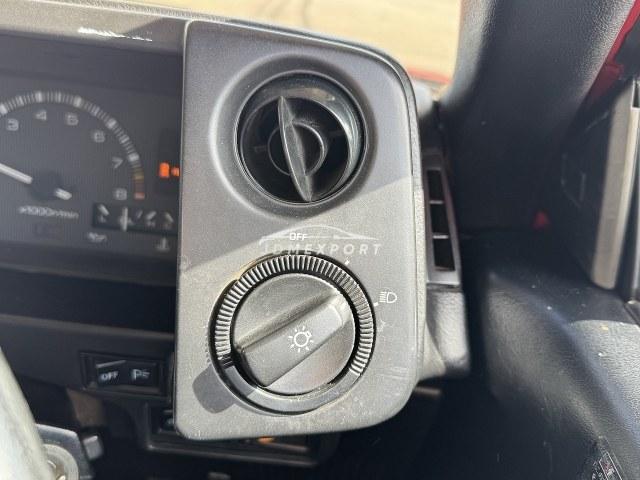Toyota Corolla Levin 1985 thumbnail 17