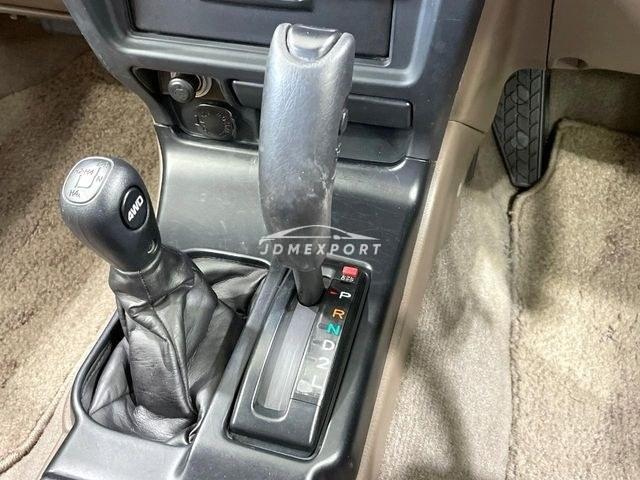 Toyota Hilux Surf 1999 thumbnail 6