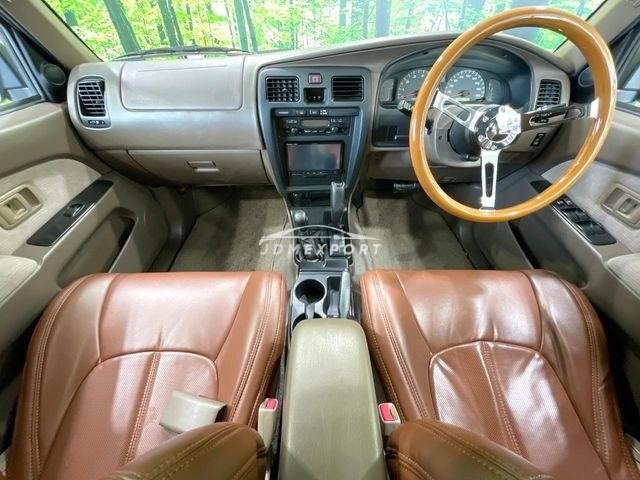 Toyota Hilux Surf 1999 thumbnail 3