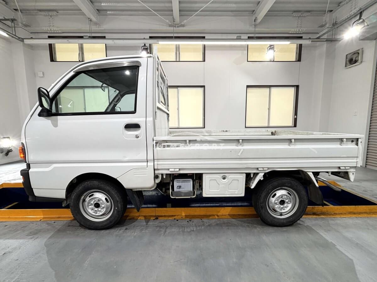 Mitsubishi Minicab Truck 1996 thumbnail 4