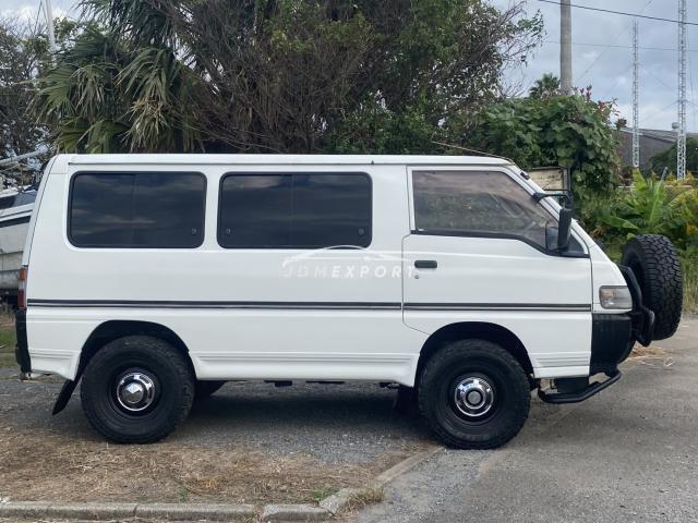 Mitsubishi Delica Starwagon 1992 thumbnail 8