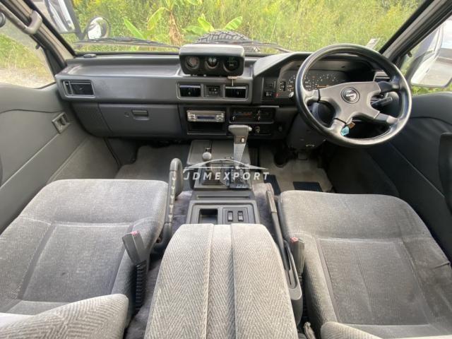Mitsubishi Delica Starwagon 1992 thumbnail 3