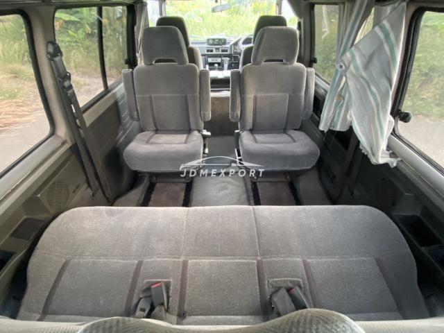 Mitsubishi Delica Starwagon 1992 thumbnail 4