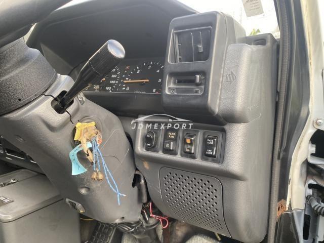 Mitsubishi Delica Starwagon 1992 thumbnail 13