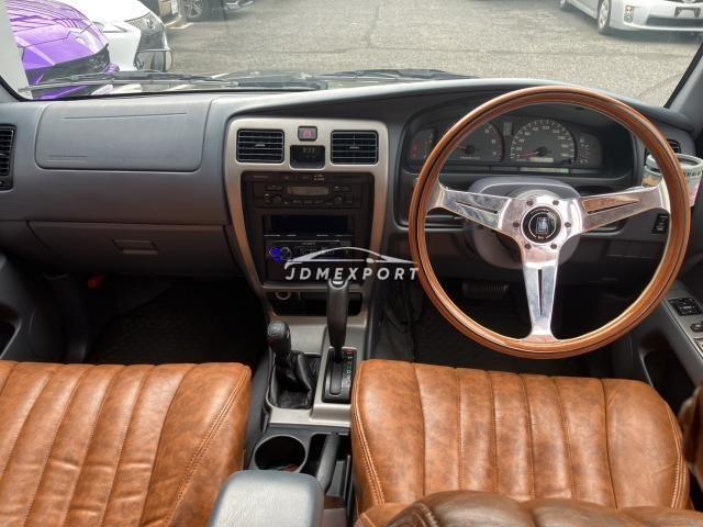 Toyota Hilux Surf 1999 thumbnail 3
