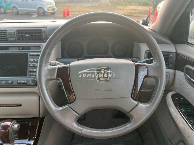 Toyota Crown 2001 thumbnail 18