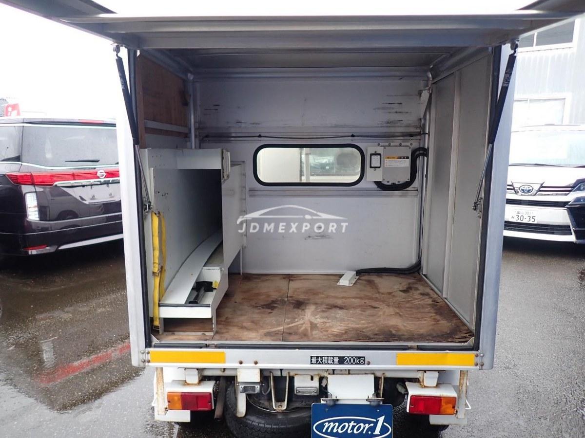 Daihatsu Hijet Truck 2001 thumbnail 9