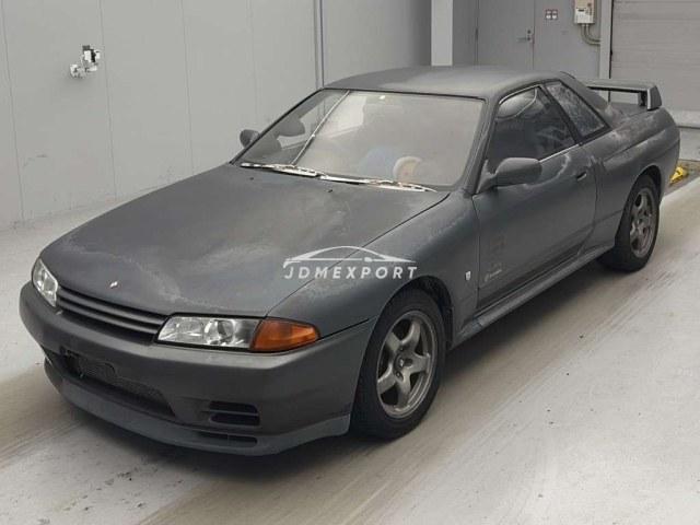 1990 Nissan Skyline GT-R BNR32