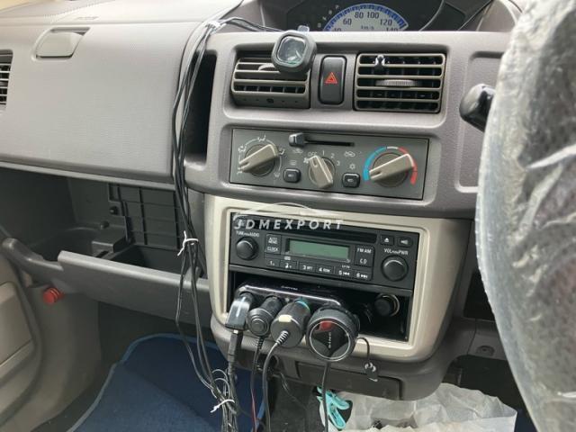 Mitsubishi eK Wagon 2001 thumbnail 11