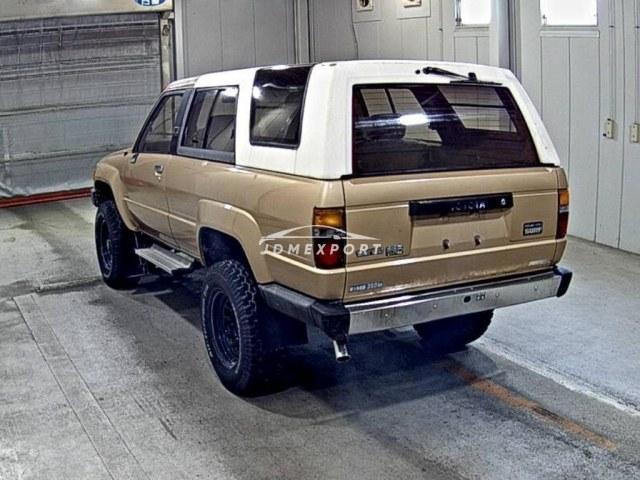 Toyota Hilux 1987 thumbnail 2