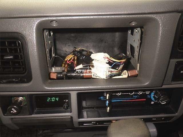 Toyota Land Cruiser Prado 1994 thumbnail 9