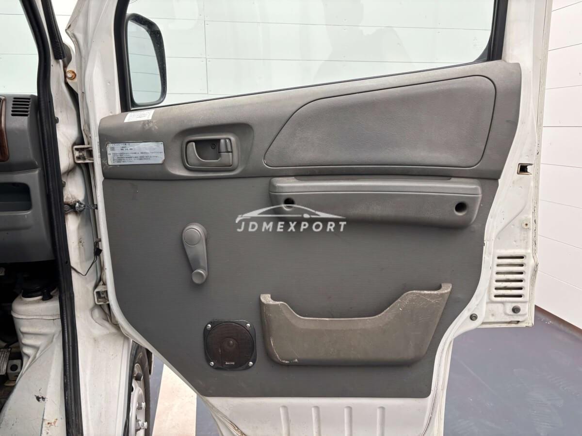 Mitsubishi Minicab Truck 2000 thumbnail 22