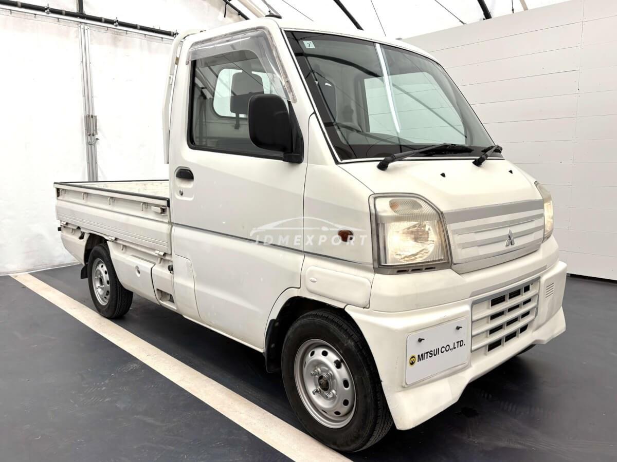 2000 Mitsubishi Minicab Truck 4WD GD-U62T
