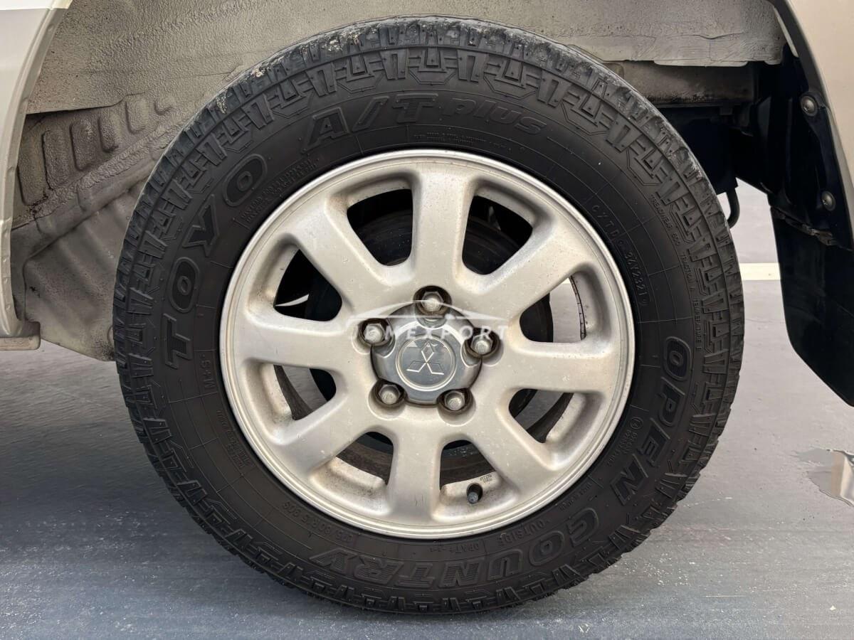 Mitsubishi Pajero Mini 1998 thumbnail 30