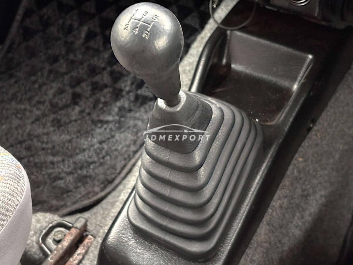 Suzuki Jimny 2000 thumbnail 22