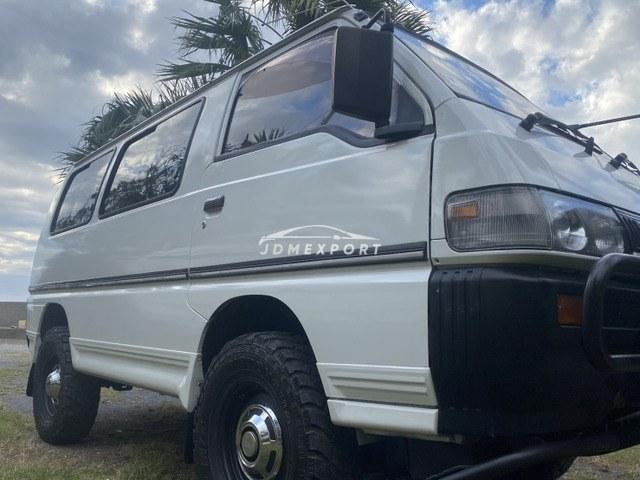 Mitsubishi Delica Starwagon 1992 thumbnail 13