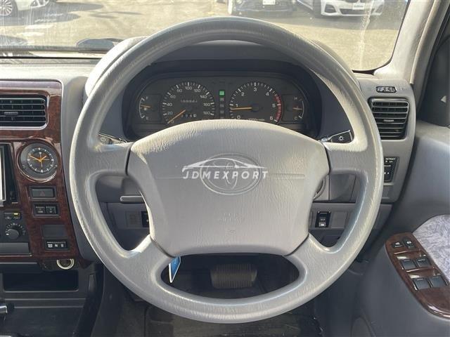 Toyota Land Cruiser Prado 1997 thumbnail 17