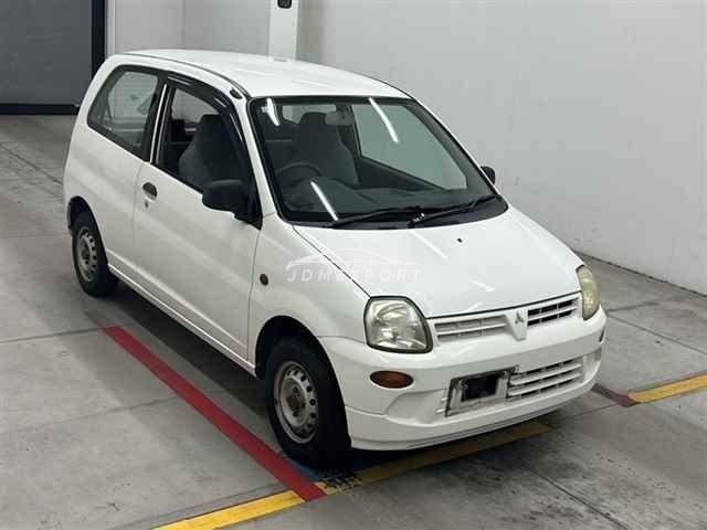 2002 Mitsubishi Minica Van H42V
