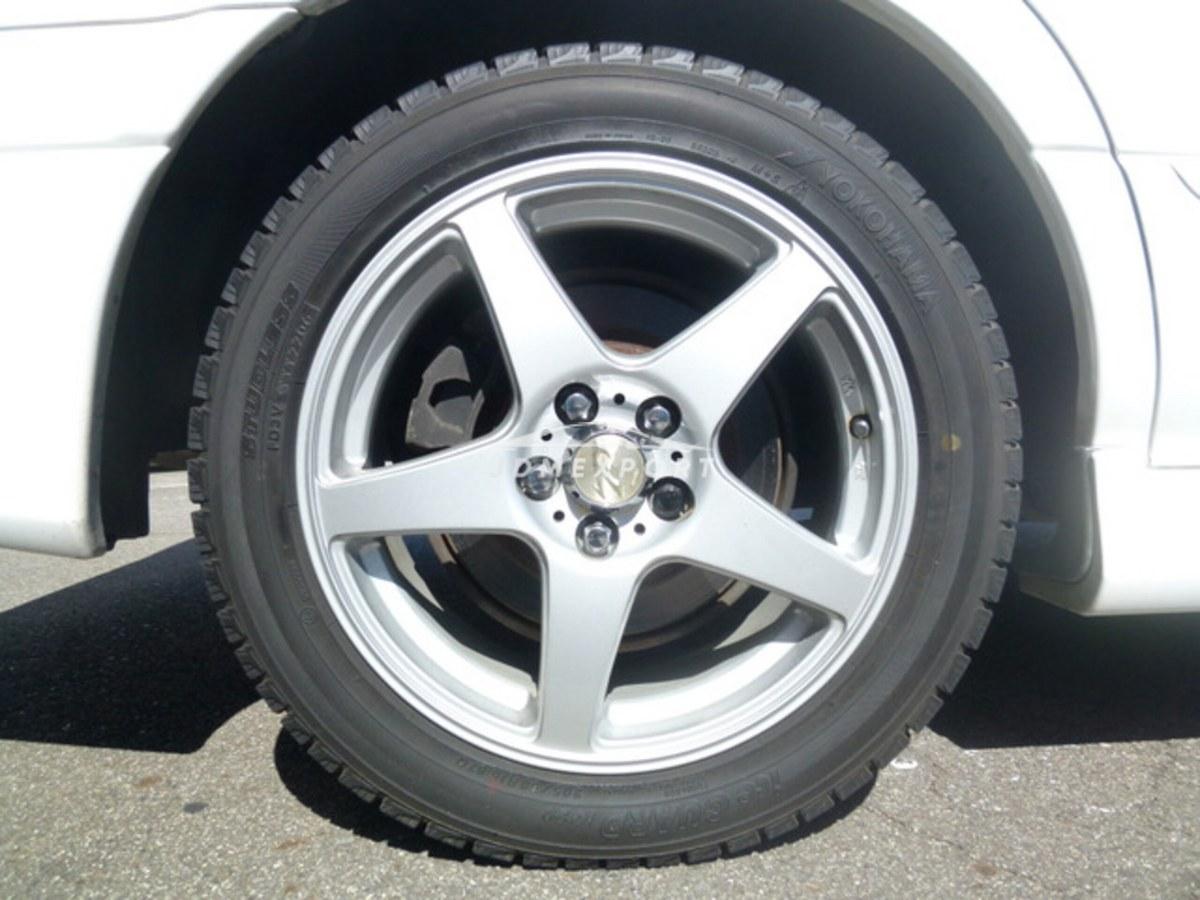 Subaru Legacy B4 2000 thumbnail 52
