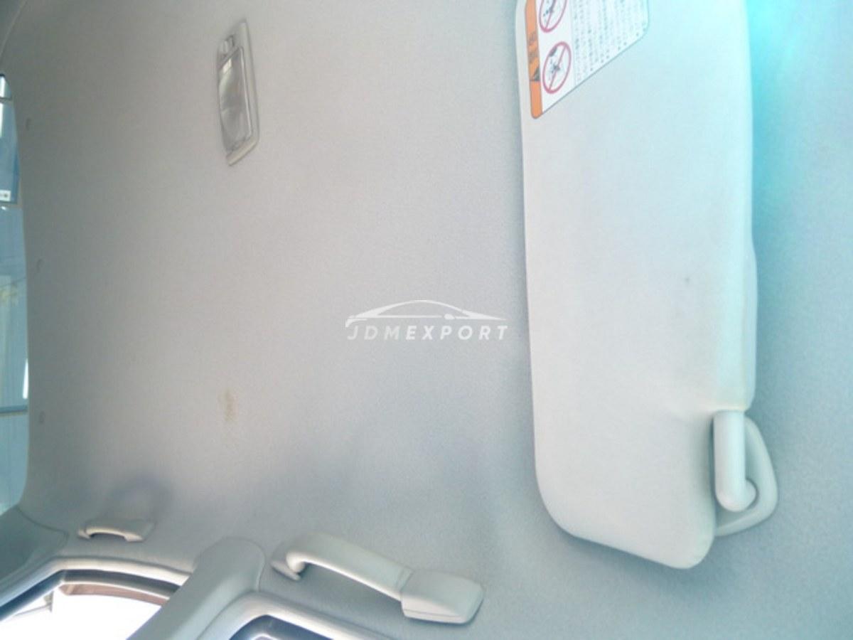 Subaru Legacy B4 2000 thumbnail 37