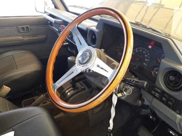 Toyota Land Cruiser 1993 thumbnail 10