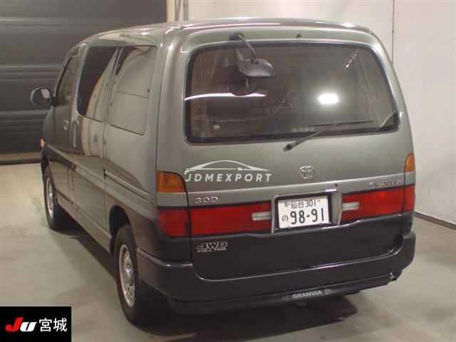 Toyota Granvia 1996 thumbnail 2