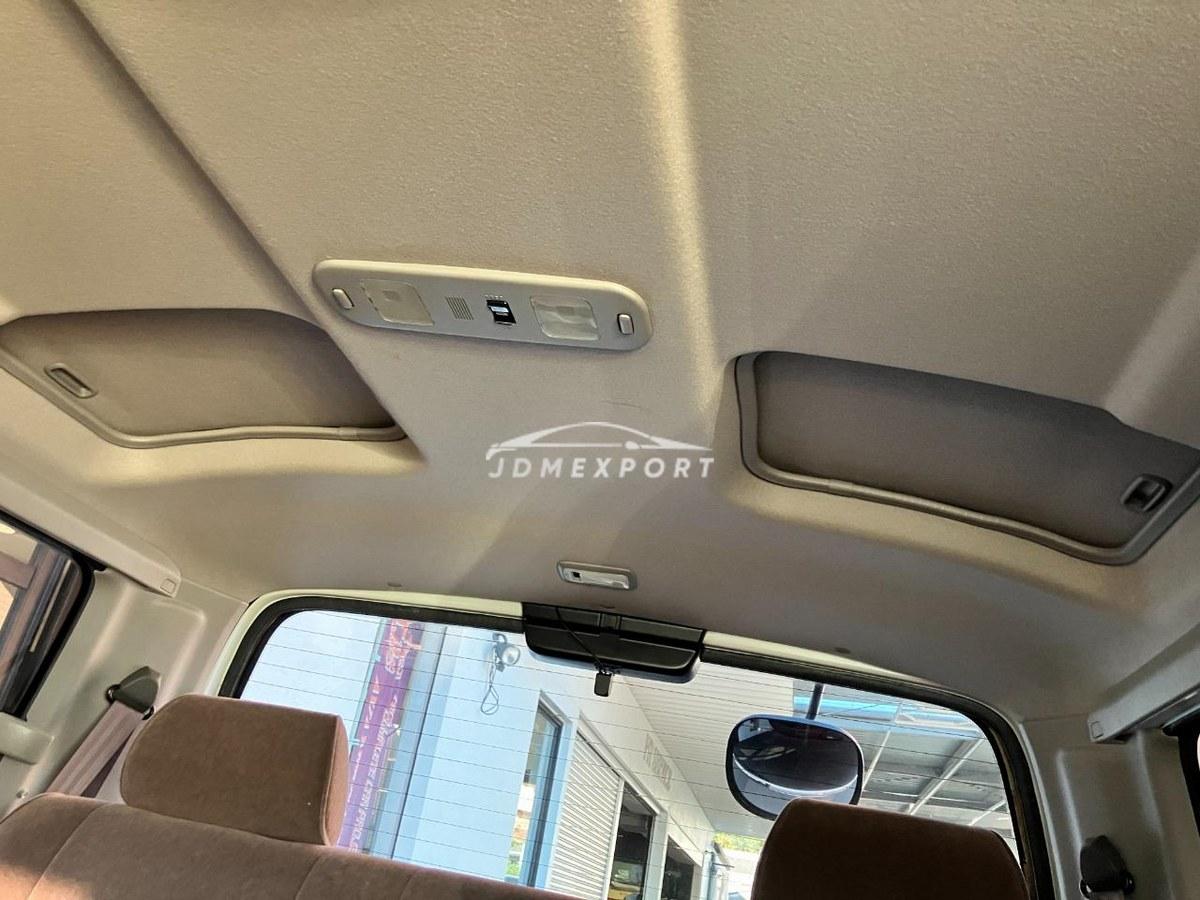 Toyota Hiace Wagon 2002 thumbnail 45