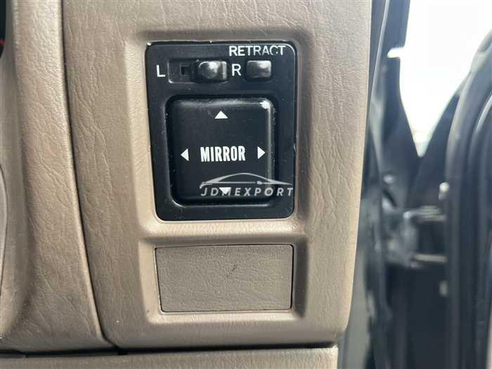 Toyota Land Cruiser Prado 2001 thumbnail 22