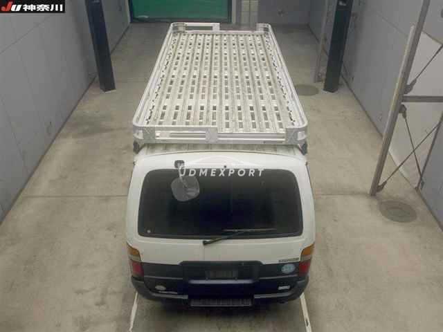 Toyota Hiace Van 2001 thumbnail 8