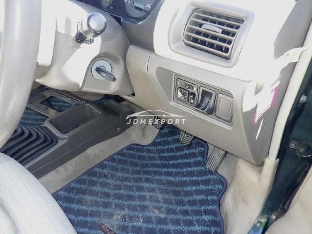 Mitsubishi Minica 2001 thumbnail 7