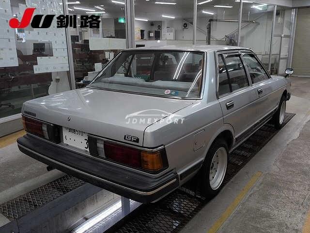Nissan Bluebird 1982 thumbnail 15