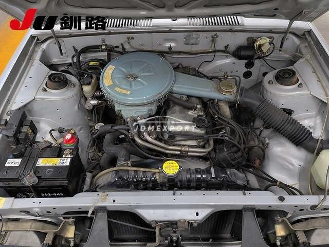 Nissan Bluebird 1982 thumbnail 9