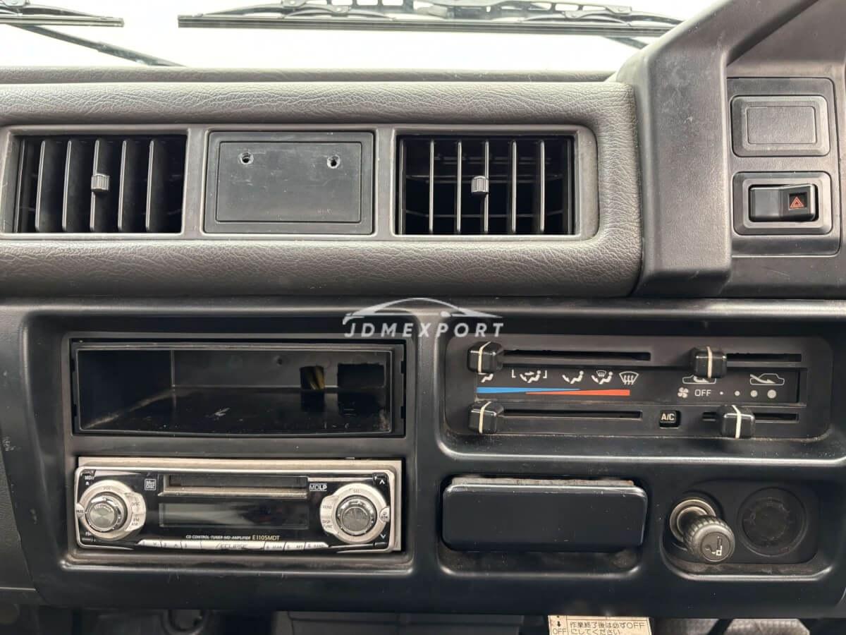 Mitsubishi Delica Truck 1997 thumbnail 13