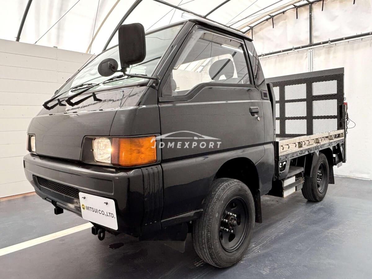 Mitsubishi Delica Truck 1997 thumbnail 3