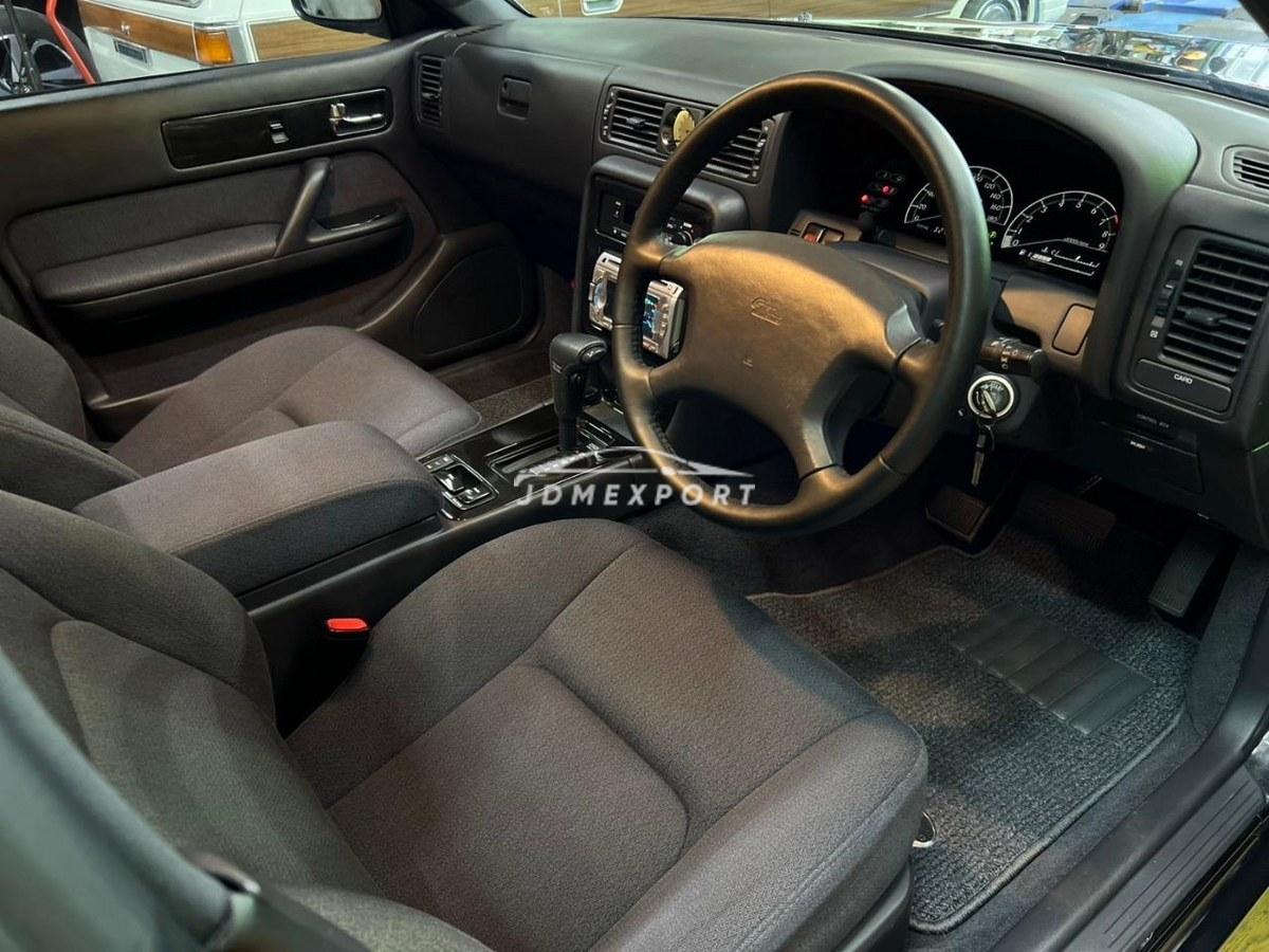 Nissan Gloria Sedan 1993 thumbnail 55