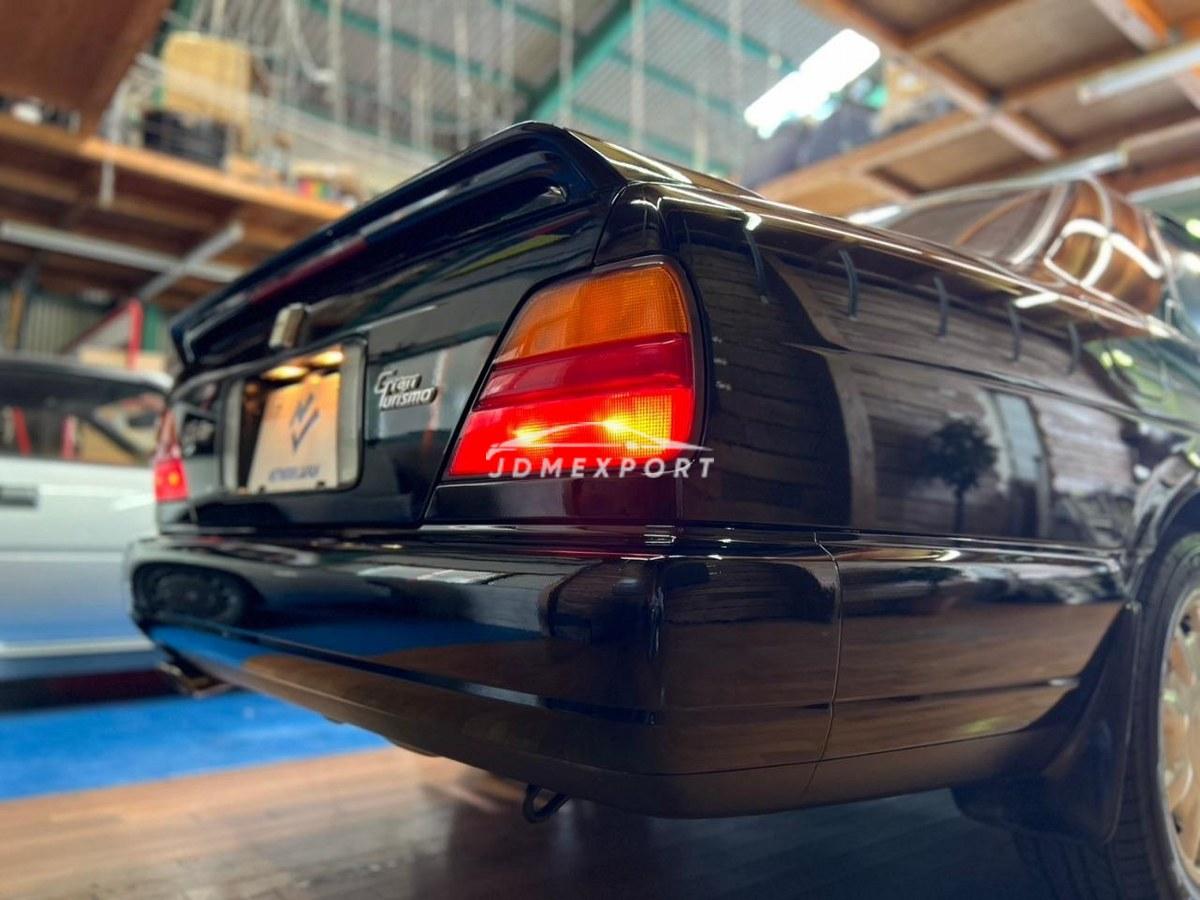 Nissan Gloria Sedan 1993 thumbnail 31