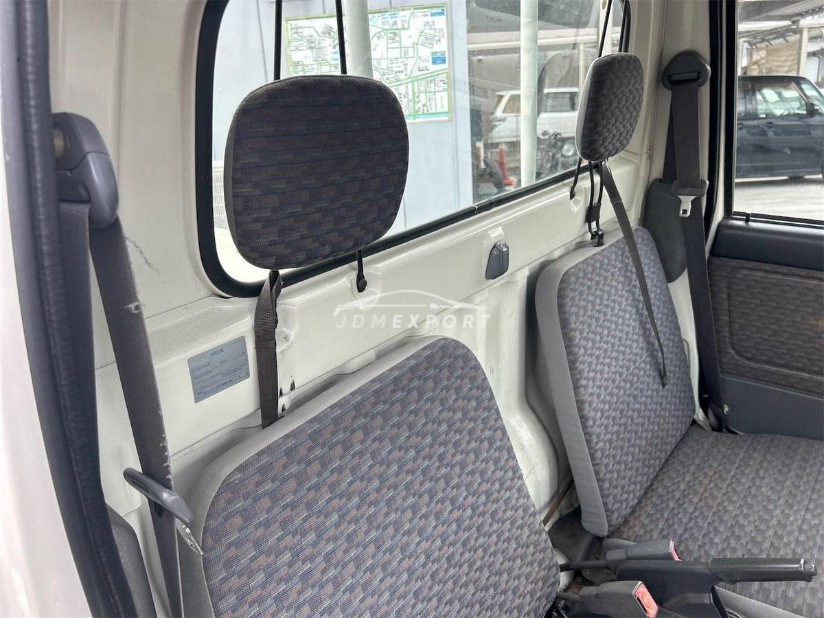 Daihatsu Hijet Truck 2000 thumbnail 59
