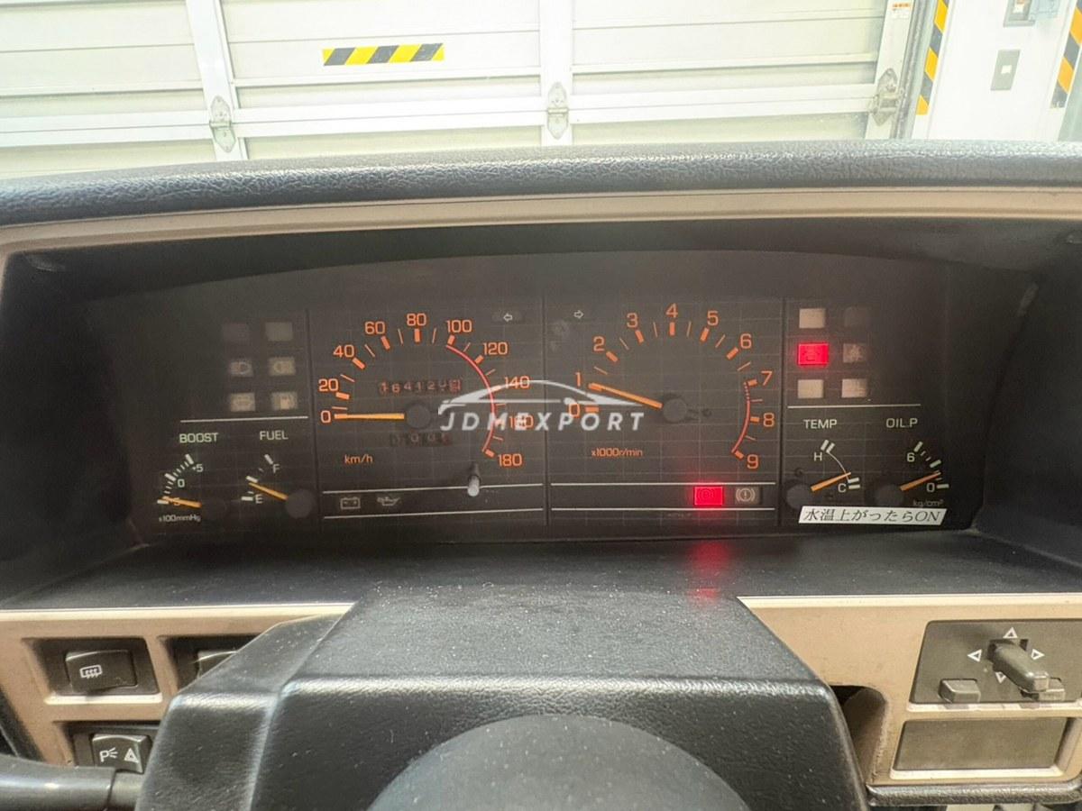 Nissan Skyline 1984 thumbnail 13