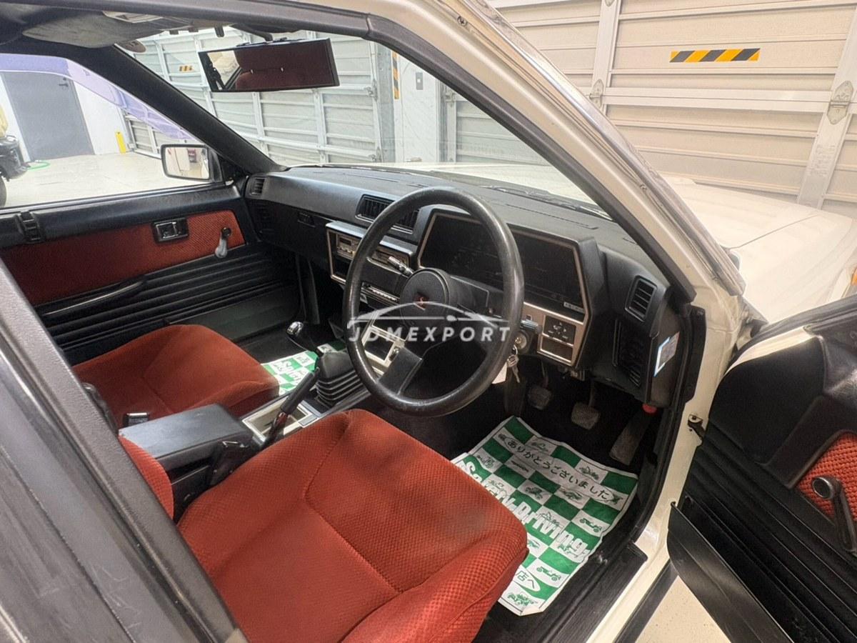 Nissan Skyline 1984 thumbnail 12