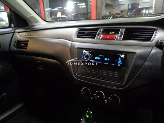 Mitsubishi Lancer 2001 thumbnail 28