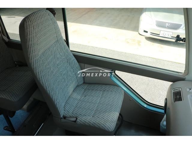 Toyota Coaster 1999 thumbnail 41