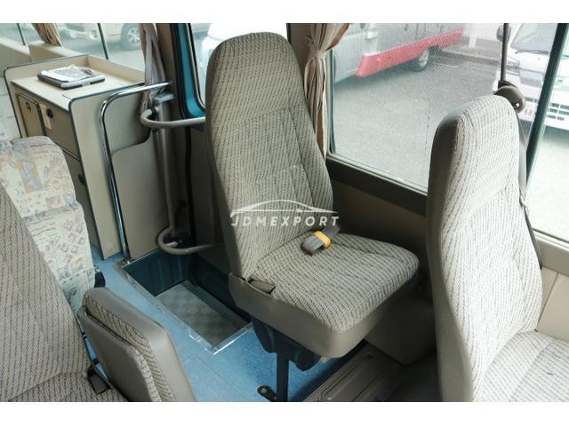 Toyota Coaster 1999 thumbnail 11