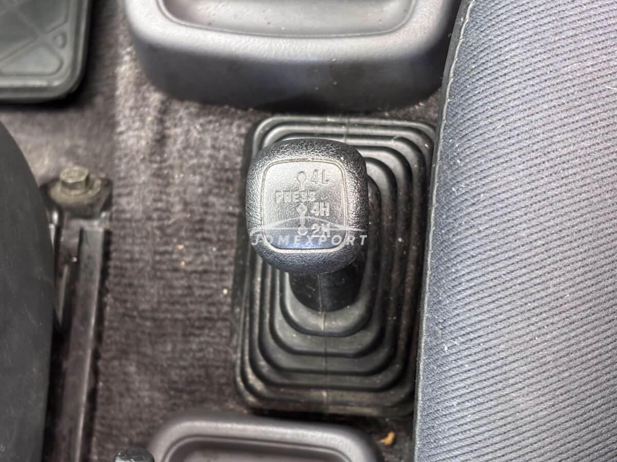 Mitsubishi Pajero Mini 1996 thumbnail 22