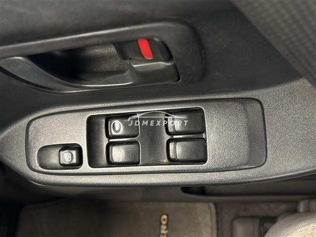 Mitsubishi Pajero 1999 thumbnail 22