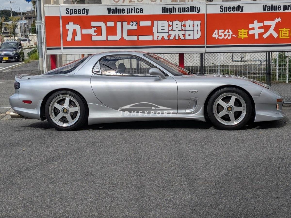 Mazda RX-7 1992 thumbnail 4